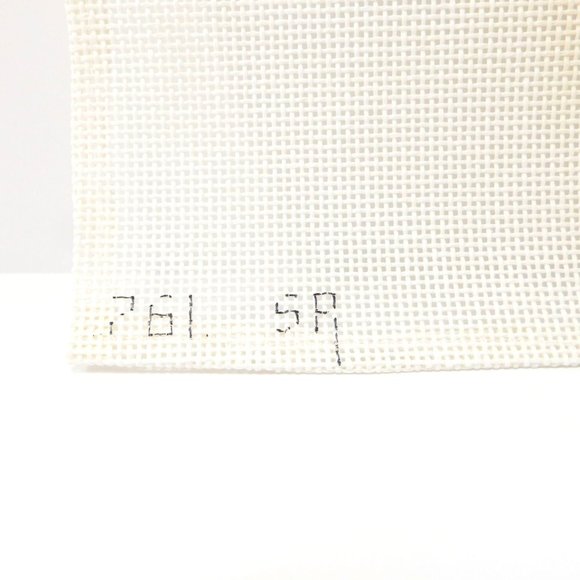 Sand Dollar Needlepoint Canvas Susan Roberts 13 ct Hand Painted New - Picture 3 of 4